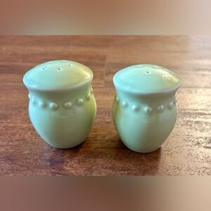 Pfaltzgraff Stonewash Green stoneware salt and pepper shakers